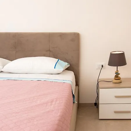 Apartment Marsale *